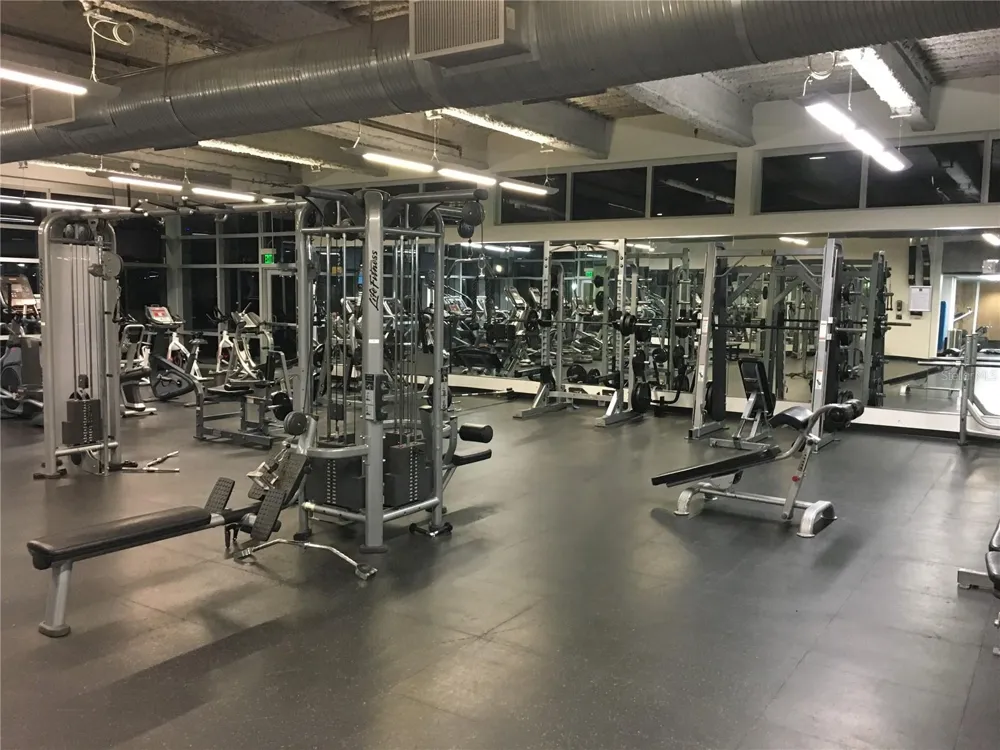 150 E ROBINSON STREET #1810 Orlando, FL 32801
