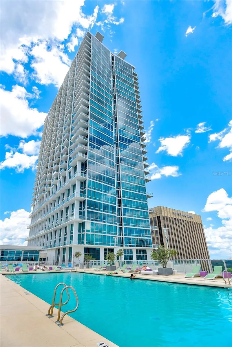 150 E ROBINSON STREET #1810 Orlando, FL 32801