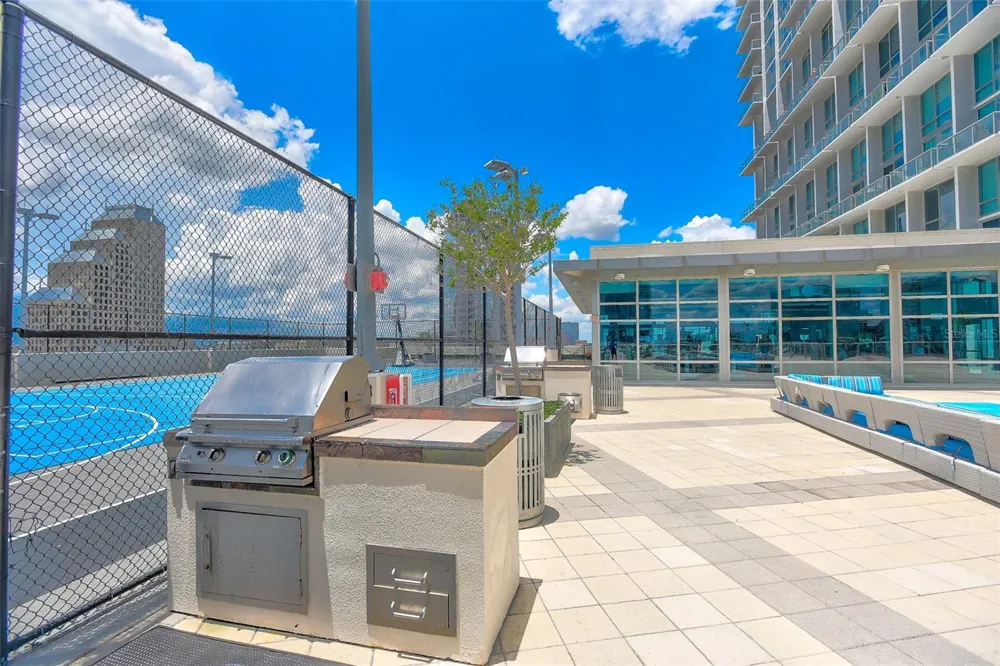 150 E ROBINSON STREET #1810 Orlando, FL 32801