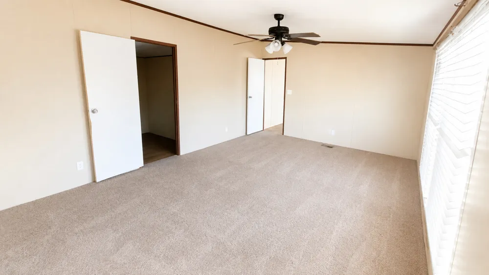 873 Avenue I Poteet, TX 78065