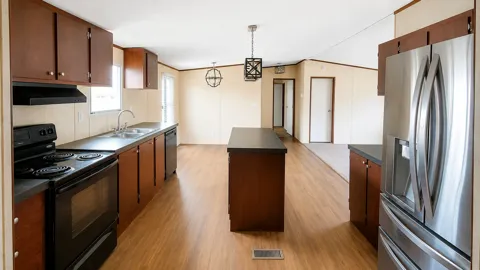 873 Avenue I