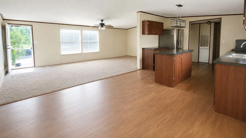873 Avenue I Poteet, TX 78065