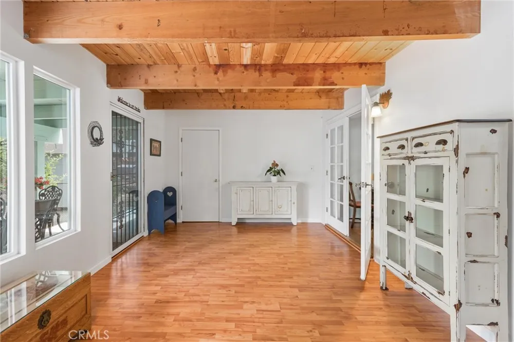 42716 Juniper Big Bear Lake, CA 92315