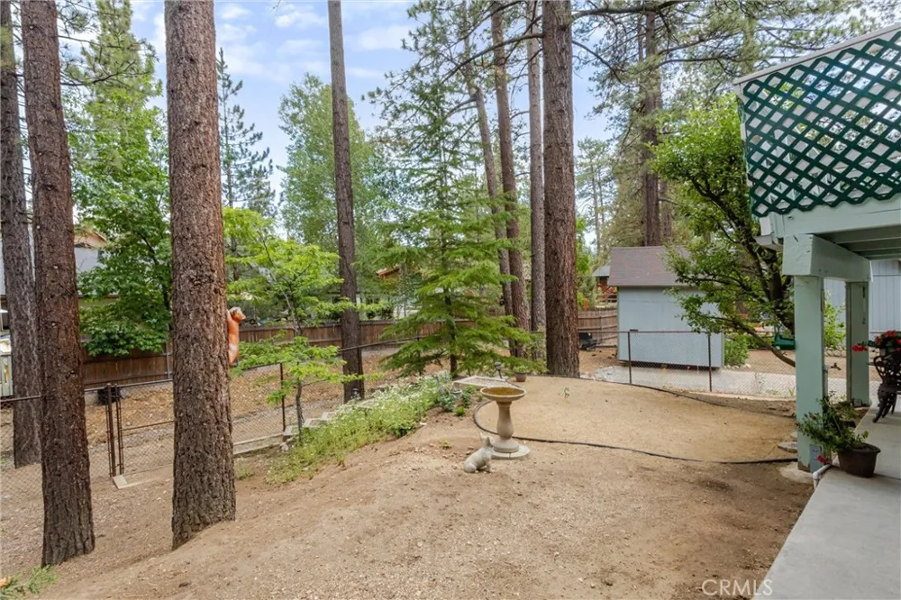 42716 Juniper Big Bear Lake, CA 92315