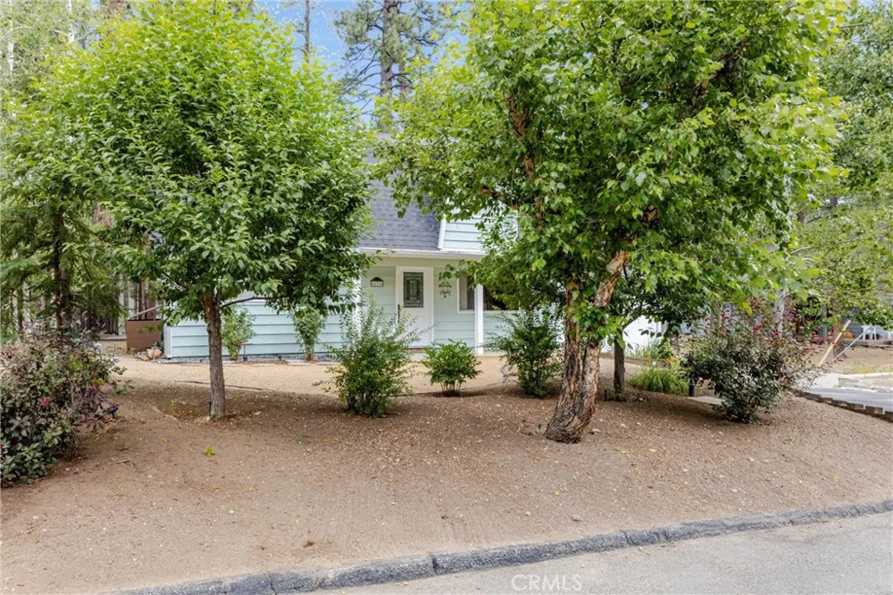 42716 Juniper Big Bear Lake, CA 92315