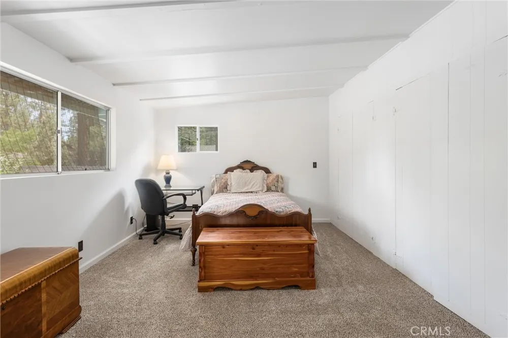 42716 Juniper Big Bear Lake, CA 92315