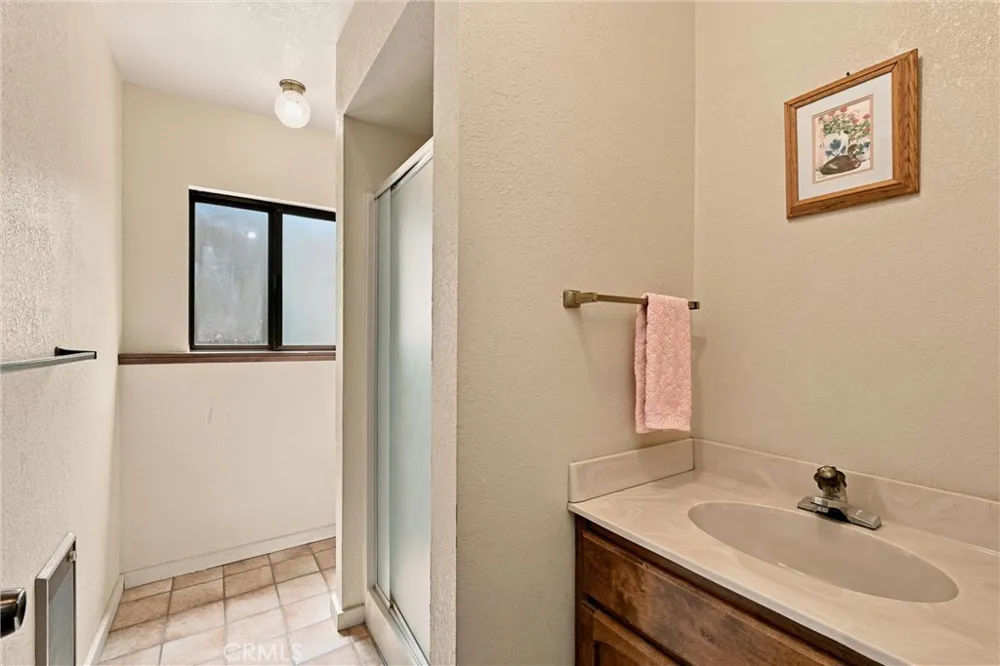 13420 Point Lakeview Road Lower Lake, CA 95457