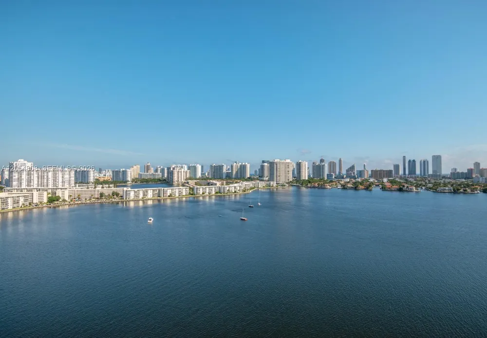 17301 Biscayne Blvd #1609 North Miami Beach, FL 33160