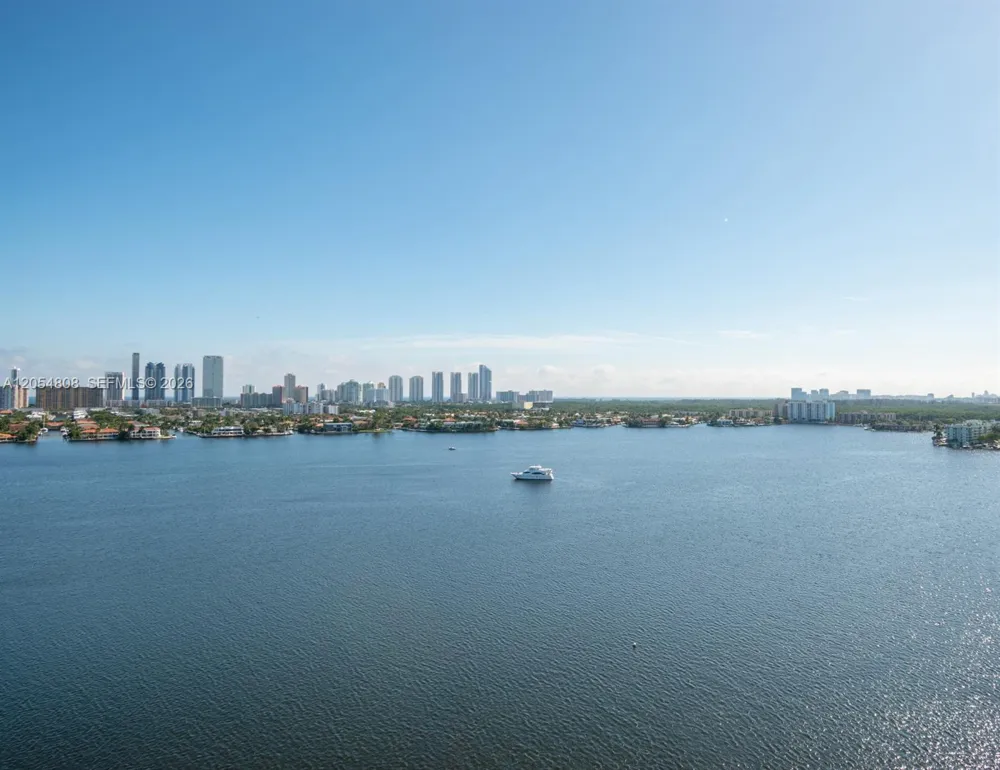 17301 Biscayne Blvd #1609 North Miami Beach, FL 33160
