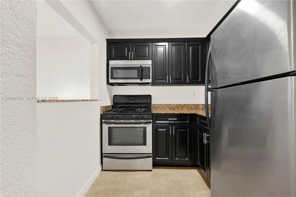 14500 SW 88th Ave #217 Palmetto Bay, FL 33176