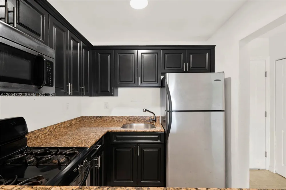 14500 SW 88th Ave #217 Palmetto Bay, FL 33176