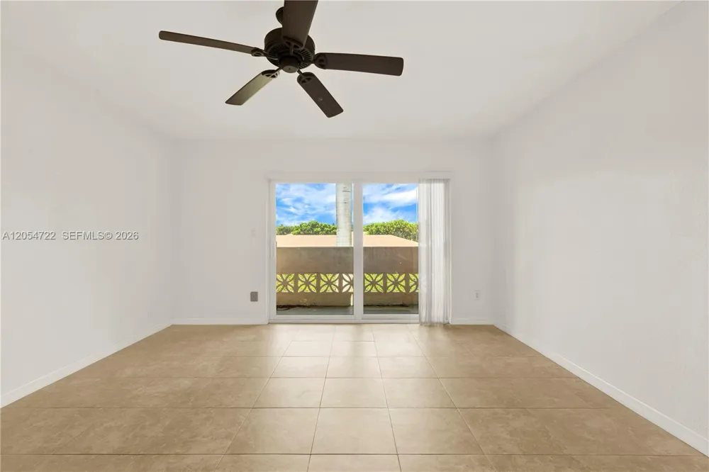 14500 SW 88th Ave #217 Palmetto Bay, FL 33176