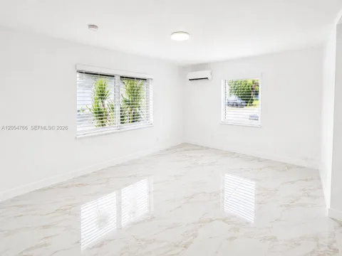 254 E Dania Beach Blvd #7