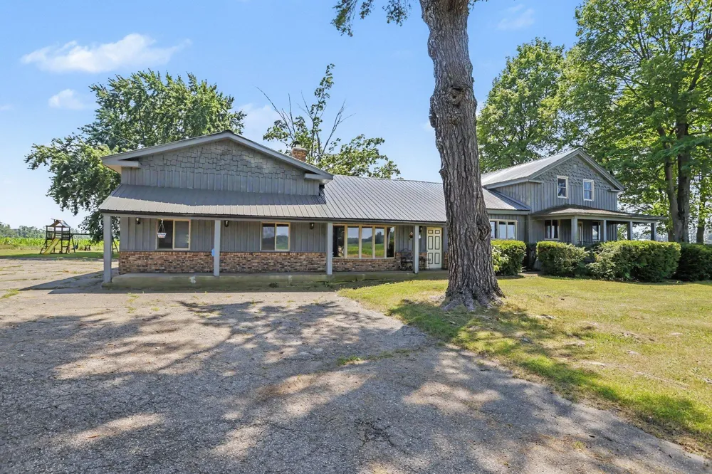 59379 Territorial Road Decatur, MI 49045
