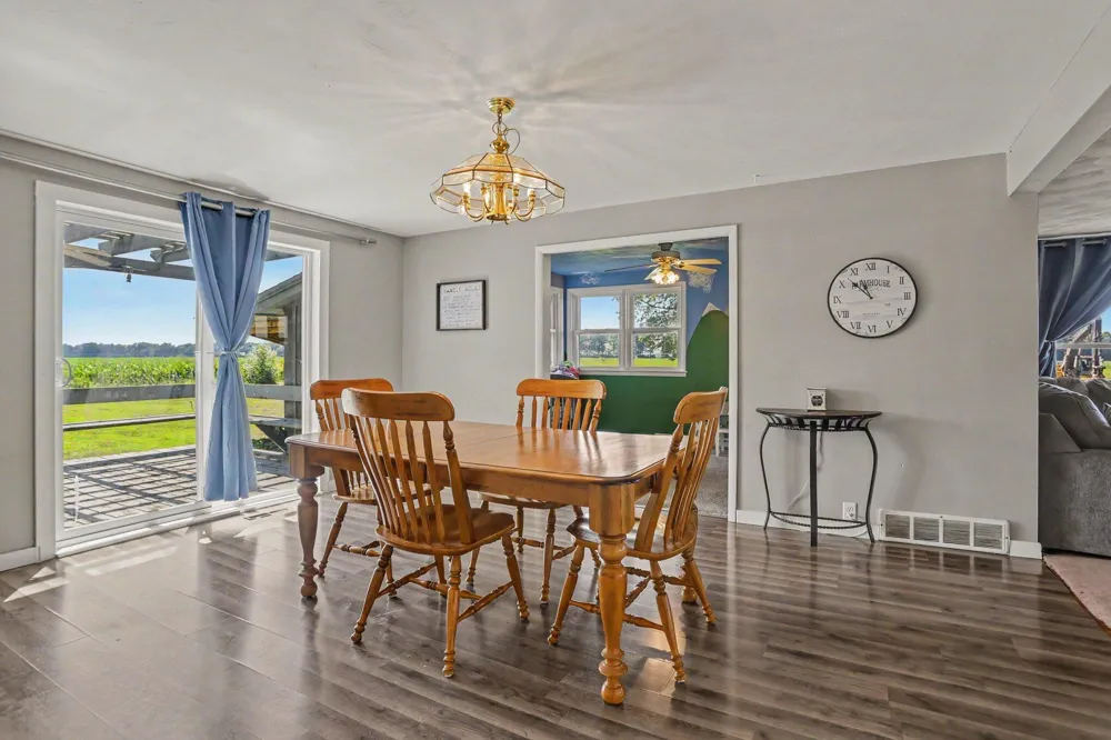59379 Territorial Road Decatur, MI 49045