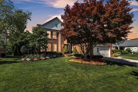 44899 Weymouth Drive