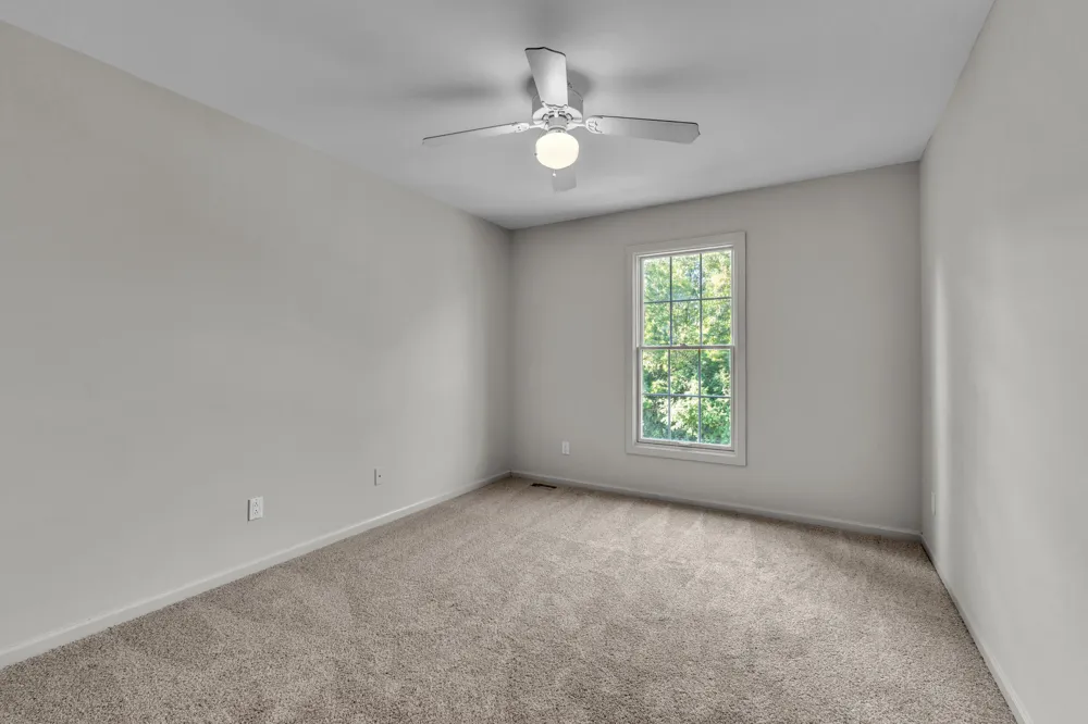 44899 Weymouth Drive Canton, MI 48188