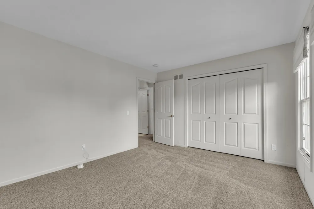 44899 Weymouth Drive Canton, MI 48188