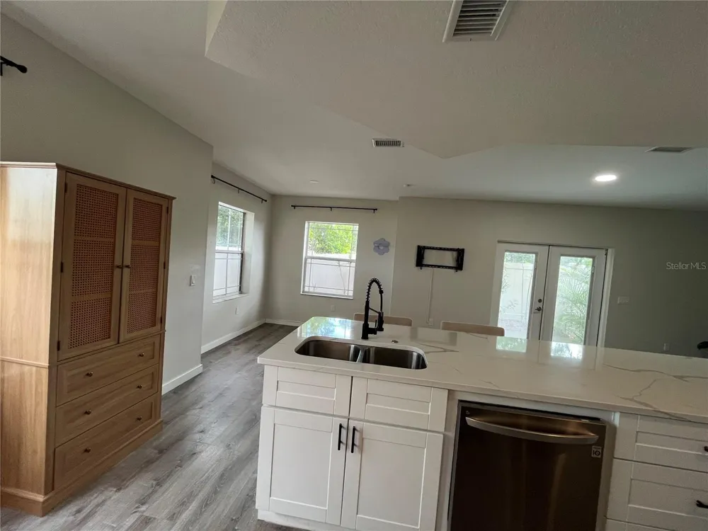 4326 TYLER CIRCLE St Petersburg, FL 33709