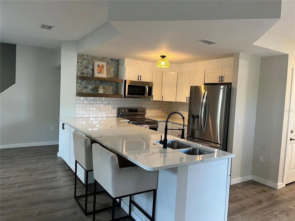 4326 TYLER CIRCLE St Petersburg, FL 33709