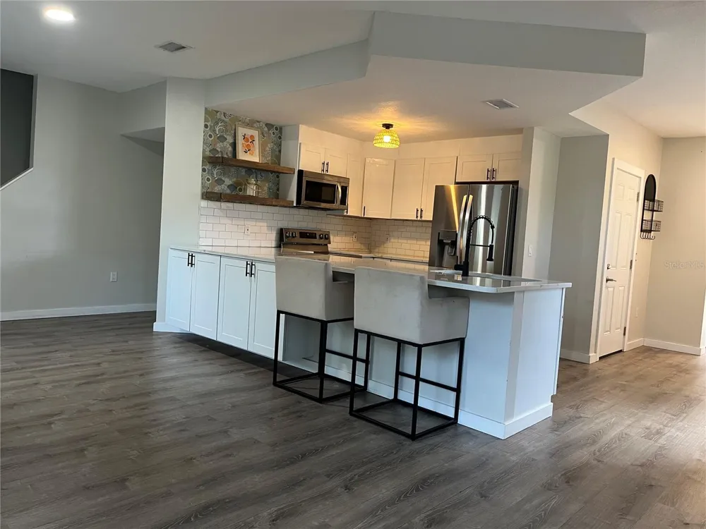 4326 TYLER CIRCLE St Petersburg, FL 33709