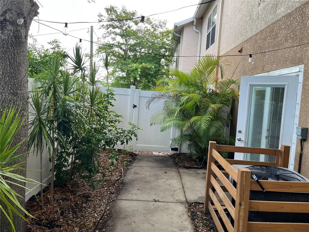 4326 TYLER CIRCLE St Petersburg, FL 33709