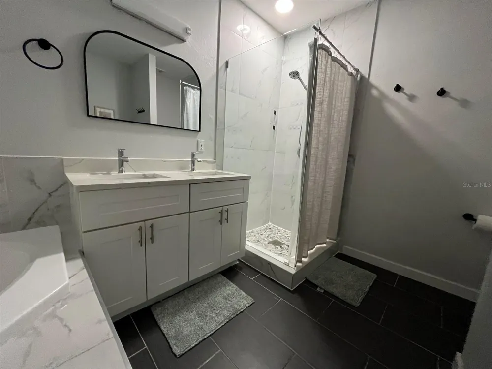 4326 TYLER CIRCLE St Petersburg, FL 33709