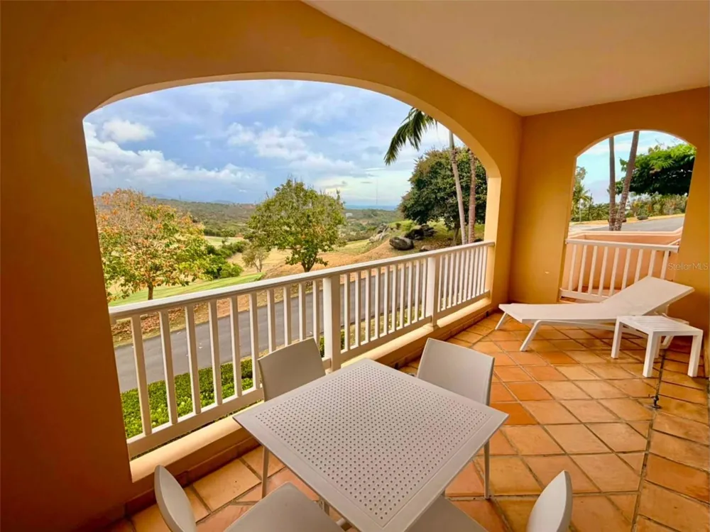 1000 LAS CASITA I, EL CONQUISTADOR AVE. #5380 Fajardo, PR 00738