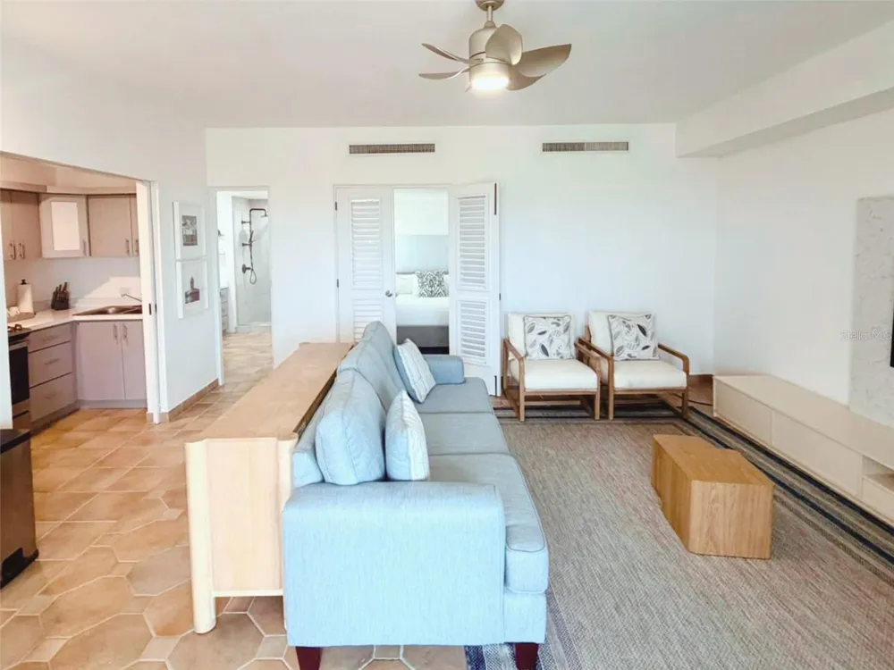 1000 LAS CASITA I, EL CONQUISTADOR AVE. #5380 Fajardo, PR 00738