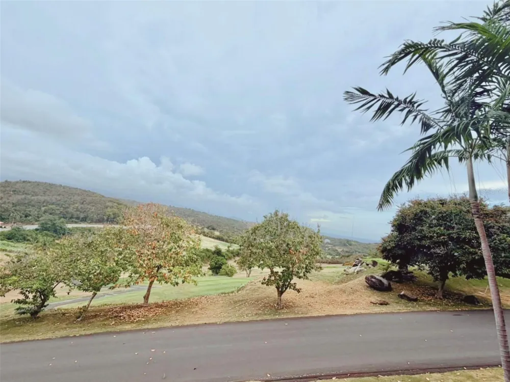 1000 LAS CASITA I, EL CONQUISTADOR AVE. #5380 Fajardo, PR 00738
