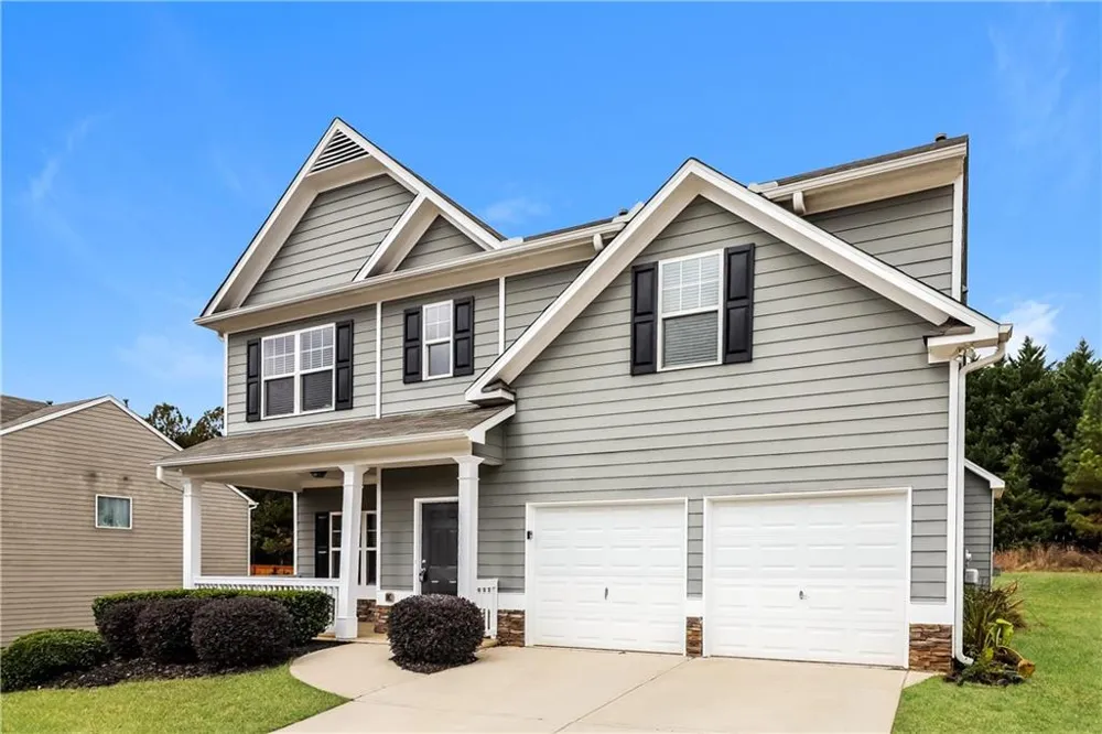 320 Fern Court Hoschton, GA 30548