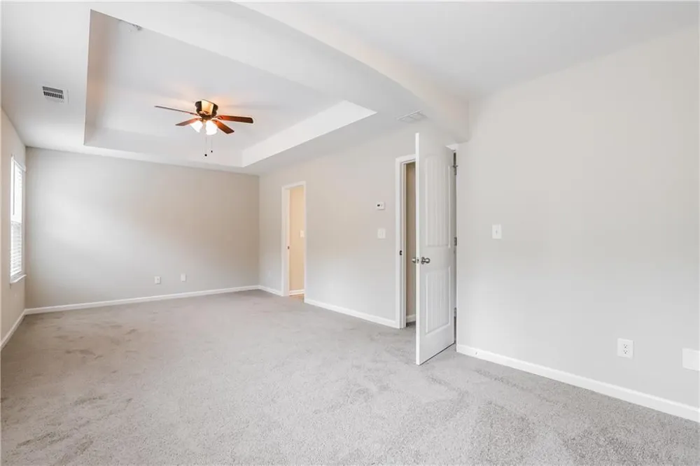 320 Fern Court Hoschton, GA 30548