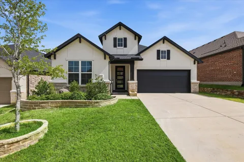 1517 Larson Lane