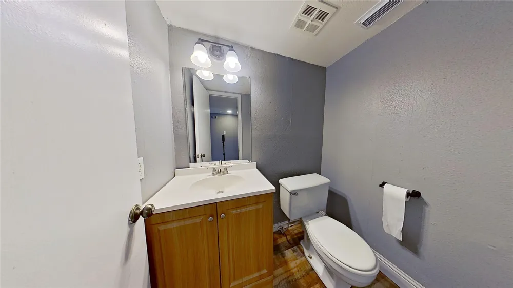 6321 Walraven Circle Fort Worth, TX 76133