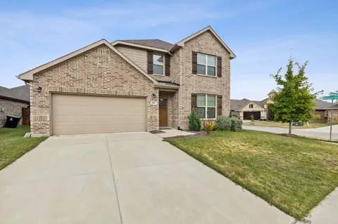 1833 Meadow Trail Lane