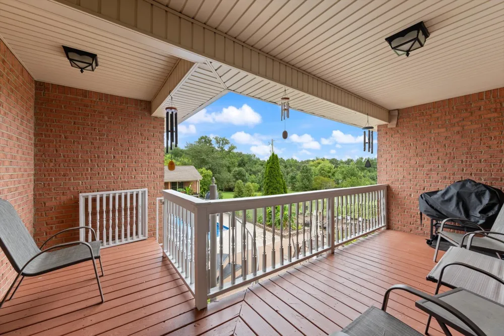 2155 Lake Rd Greenbrier, TN 37073