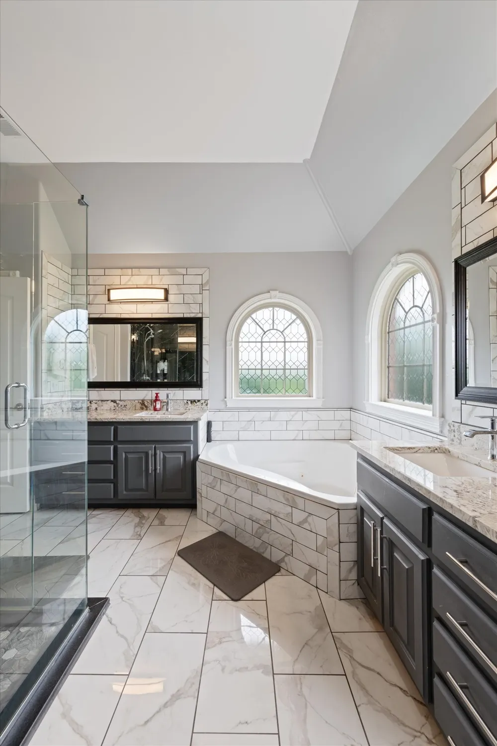 2155 Lake Rd Greenbrier, TN 37073
