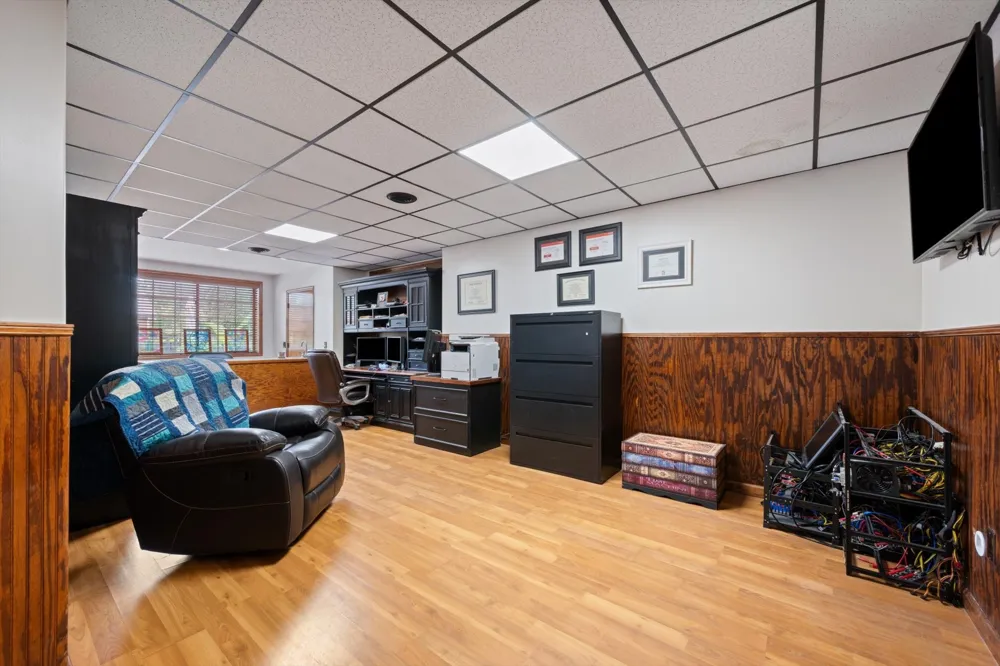 2155 Lake Rd Greenbrier, TN 37073