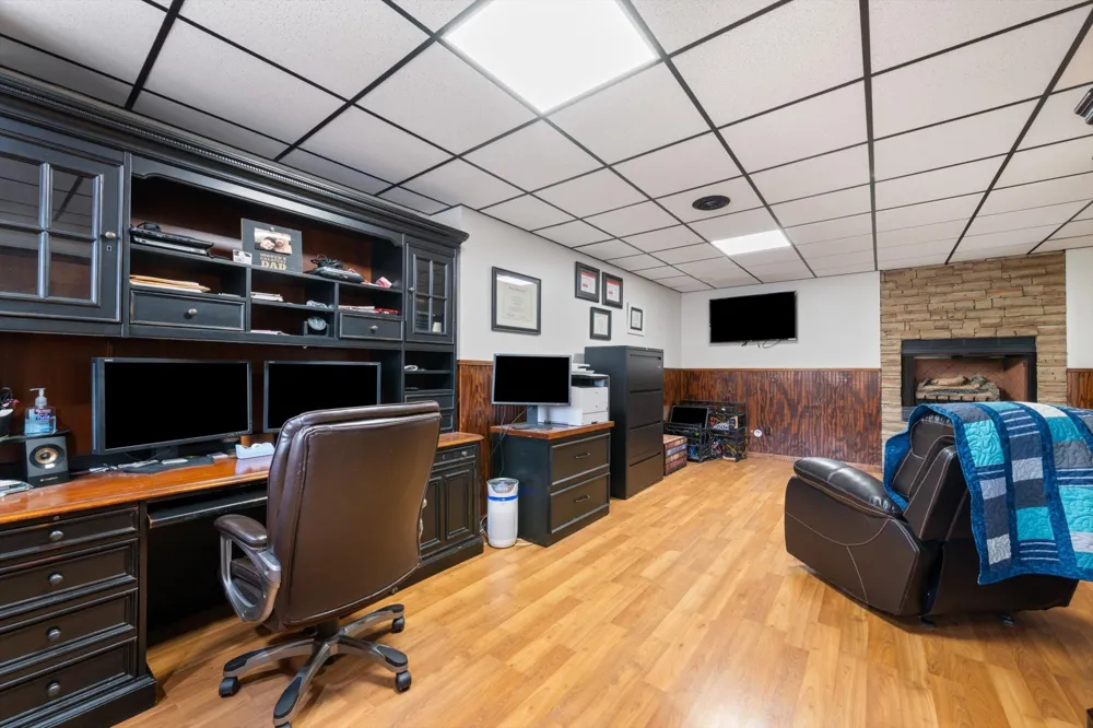 2155 Lake Rd Greenbrier, TN 37073