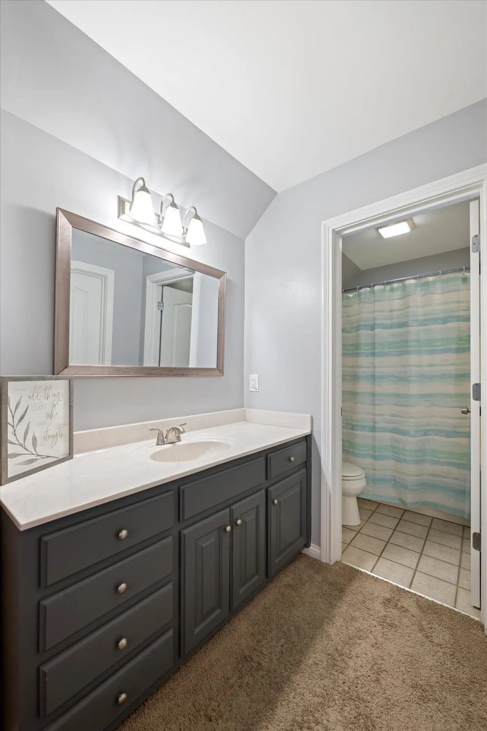 2155 Lake Rd Greenbrier, TN 37073