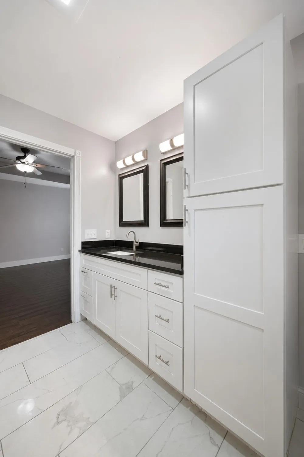 2155 Lake Rd Greenbrier, TN 37073