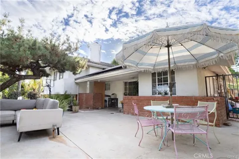 9525 Woodley