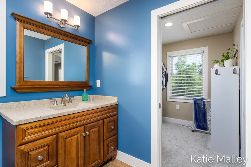 7353 Davies Drive NE Cannon Township, MI 49341