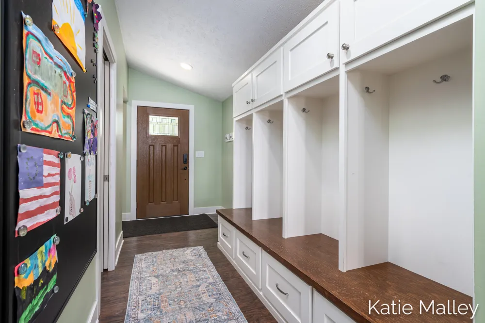 7353 Davies Drive NE Cannon Township, MI 49341