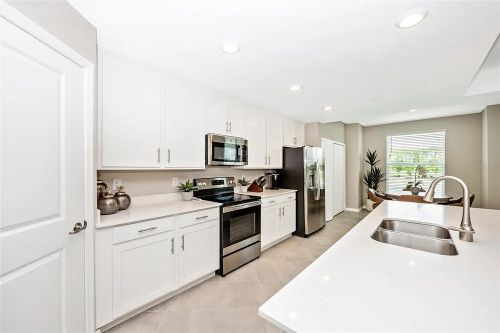 12470 WELLEN GOLF STREET #104 Venice, FL 34293