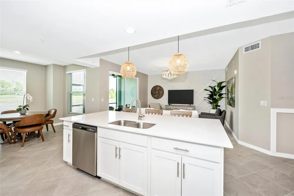 12470 WELLEN GOLF STREET #104 Venice, FL 34293