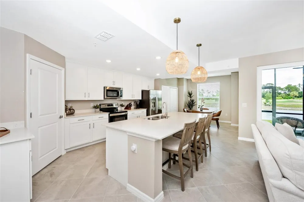 12470 WELLEN GOLF STREET #104 Venice, FL 34293