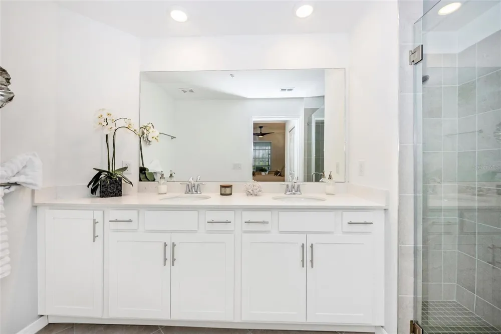 12470 WELLEN GOLF STREET #104 Venice, FL 34293
