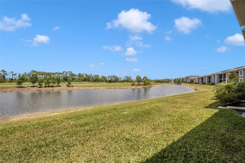 12470 WELLEN GOLF STREET #104 Venice, FL 34293
