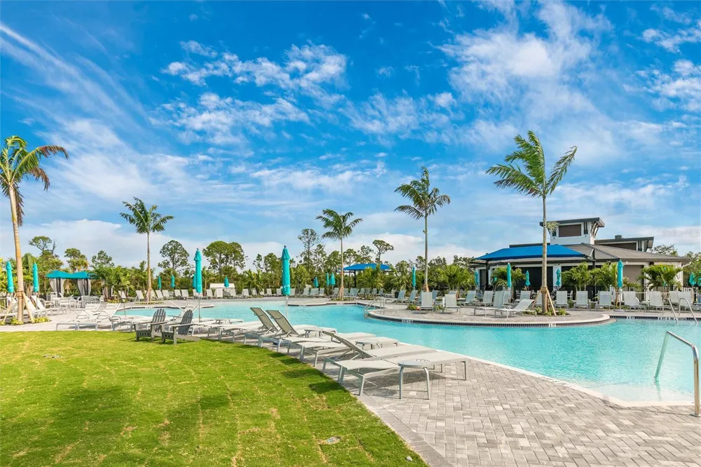 12470 WELLEN GOLF STREET #104 Venice, FL 34293